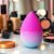 Jak skutecznie używać beauty blendera? Porady i techniki makijażu